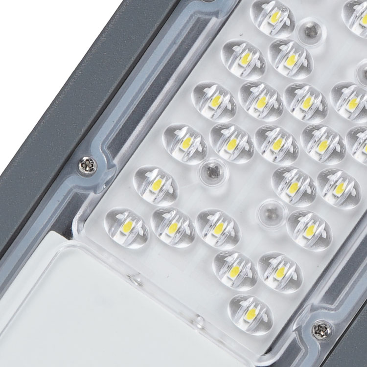 Nuovo design esterno impermeabile IP65 SMD3030 LED Street Light